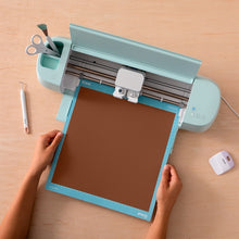 Cargar imagen en el visor de la galería, Vinilo Adhesivo Permanente Cricut™ Skin Tone (10 uds.)
